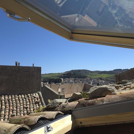 San Nicolo Holiday Home 몬탈바노 엘리코나 객실 사진