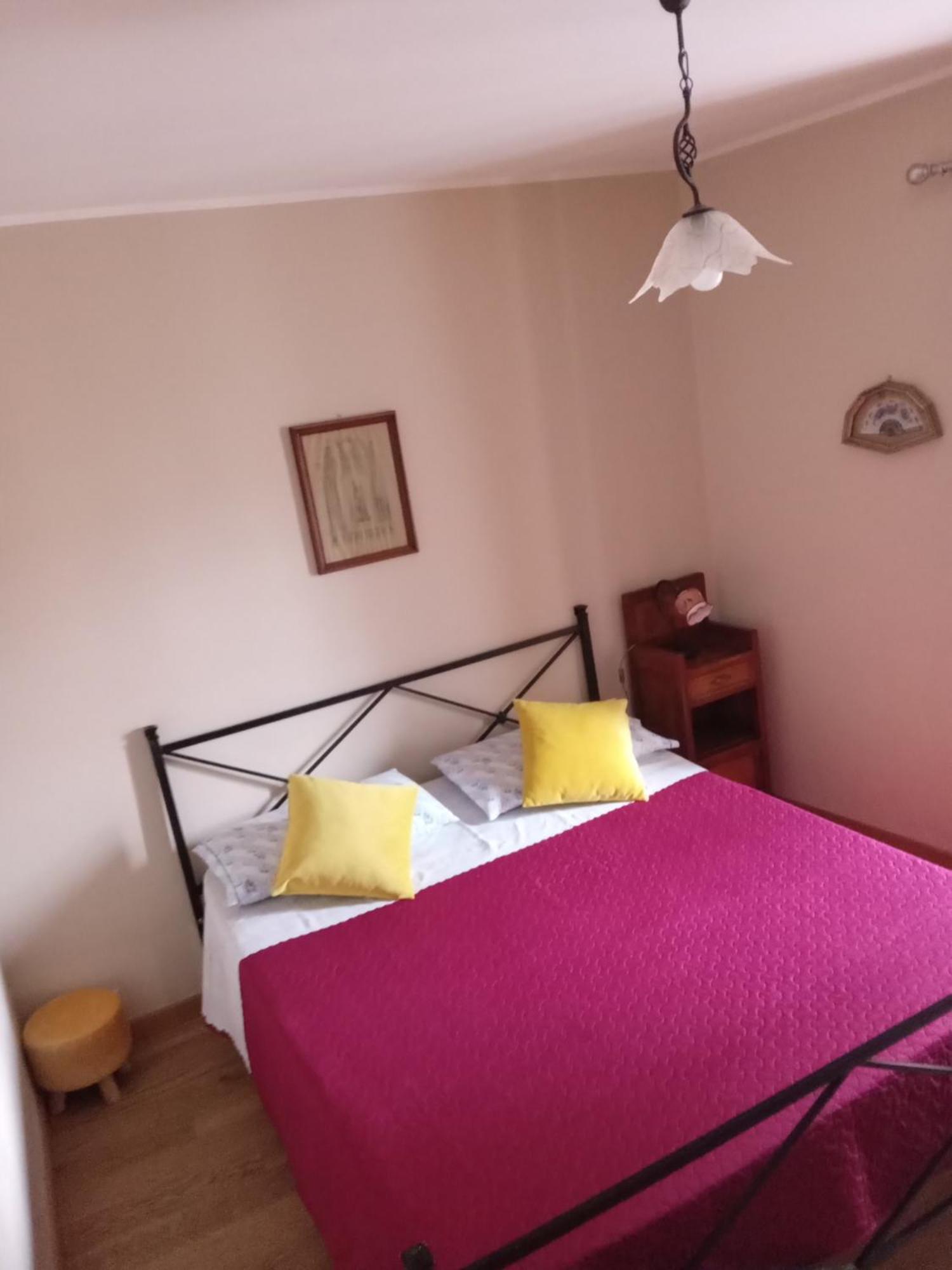 San Nicolo Holiday Home 몬탈바노 엘리코나 외부 사진
