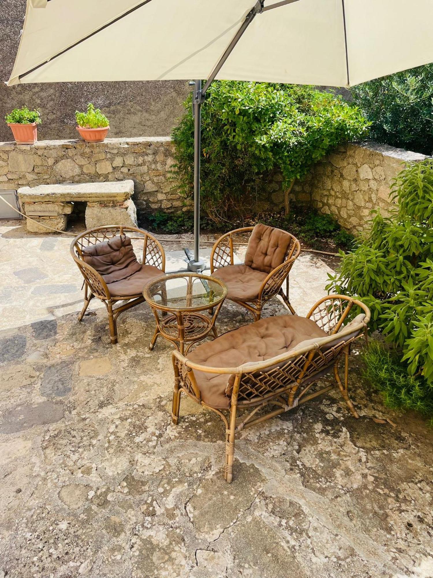 San Nicolo Holiday Home 몬탈바노 엘리코나 외부 사진