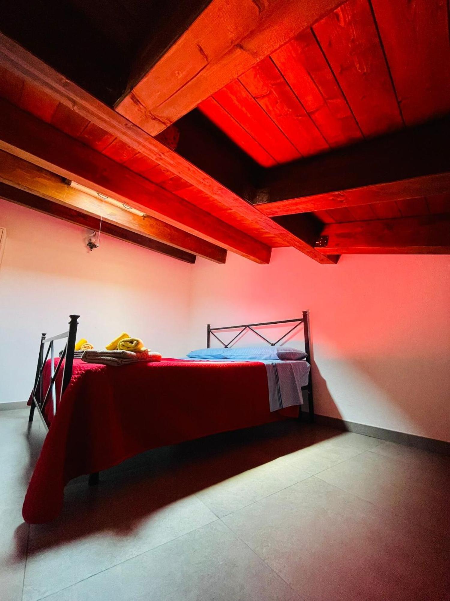 San Nicolo Holiday Home 몬탈바노 엘리코나 외부 사진