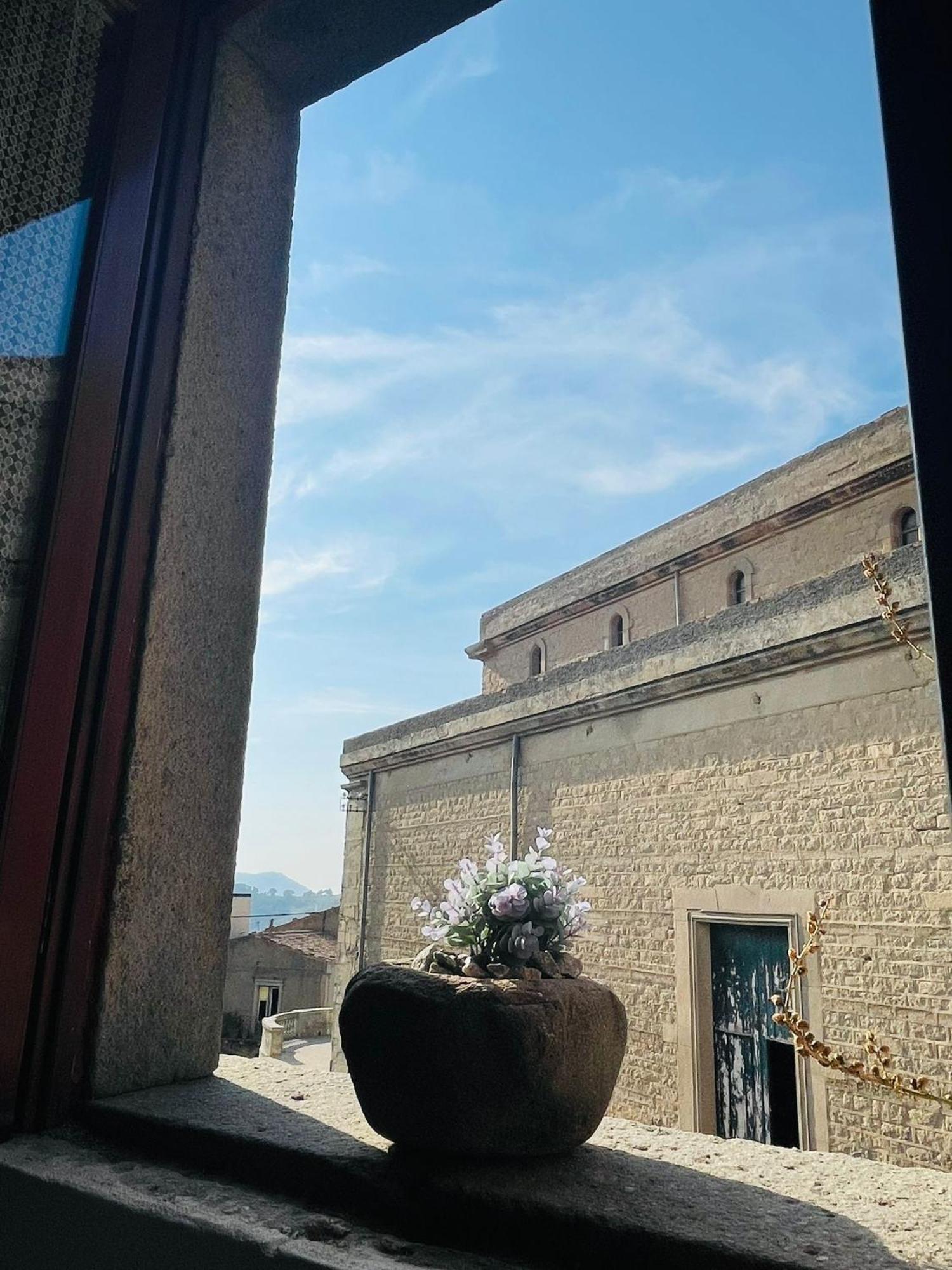 San Nicolo Holiday Home 몬탈바노 엘리코나 외부 사진